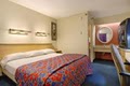 Red Roof Inn image 10