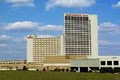 Sheraton Greensboro Hotel  At Four Seasons image 2