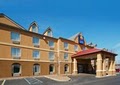 Comfort Inn & Suites Airport and Expo image 1