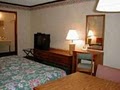 Econo Lodge image 4