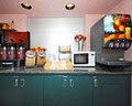 Econo Lodge image 4