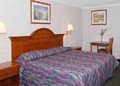Econo Lodge image 9