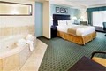 HOLIDAY INN EXPRESS HOTEL AND SUITES image 4