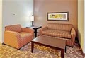 Holiday Inn Express & Suites Lincoln Airport image 6