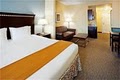 Holiday Inn Express image 3