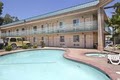 Howard Johnson Bakersfield CA image 8