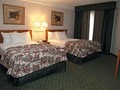 La Quinta Inn & Suites Raleigh Durham Intl AP image 1