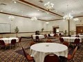 Ramada-St Louis Airport image 4