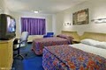 Red Roof Inn image 9