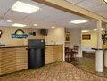 DAYS INN BRANFORD CT image 2