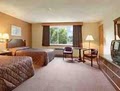 DAYS INN BRANFORD CT image 8