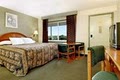 DAYS INN BRANFORD CT image 10