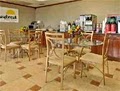 Days Inn Lake Charles LA image 8
