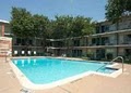Econo Lodge Airport I-35 North image 3
