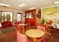 Econo Lodge image 2