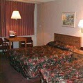 Econo Lodge image 2