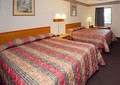 Econo Lodge image 4