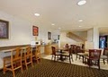 Econo Lodge image 9
