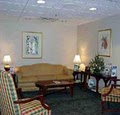 Hampton Inn Waycross image 2