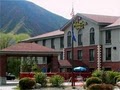 Holiday Inn Express Hotel Glenwood Springs (Aspen Area) logo