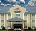 Holiday Inn Express Hotel & Suites Magnolia-Lake Columbia logo