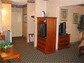 Holiday Inn Express Hotel & Suites Youngstown N Warren/Niles image 3