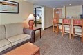 Holiday Inn Hotel & Suites image 6