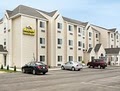 Microtel Inns & Suites Prairie Du Chien WI image 4