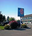 Motel 6 logo