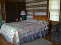 Olde Squat Inn Log Cabin Bed and Breakfast image 3