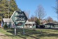 Park motel and Cabins image 4