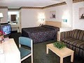 Quality Inn & Suites image 9