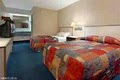 Red Roof Inn image 2