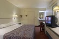 Red Roof Inn image 8