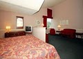 Rodeway Inn image 5
