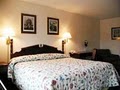 Town & Country Inn image 3