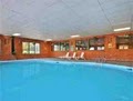 AMERICAS BEST VALUE INN image 9