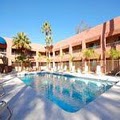 Best Western InnSuites Phoenix Biltmore logo