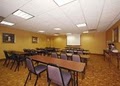 Comfort Suites Altoona image 4