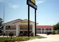 Days Inn Denton image 8