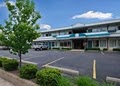 Econo Lodge Zanesville Hotel image 8