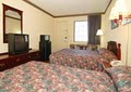 Econo Lodge image 3