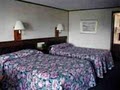 Econo Lodge image 5