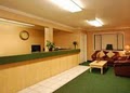 Econo Lodge image 9