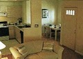 Guest Suites Hotel image 3