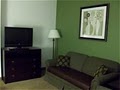 Holiday Inn Express Hotel Chicago-Deerfield/Lincolnshire image 5