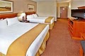 Holiday Inn Express Hotel & Suites Sheldon image 3