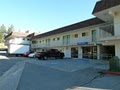 Motel 6 Mammoth Lakes image 4