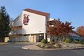 Red Roof Inn image 6