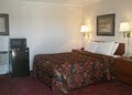 Rodeway Inn & Suites image 3
